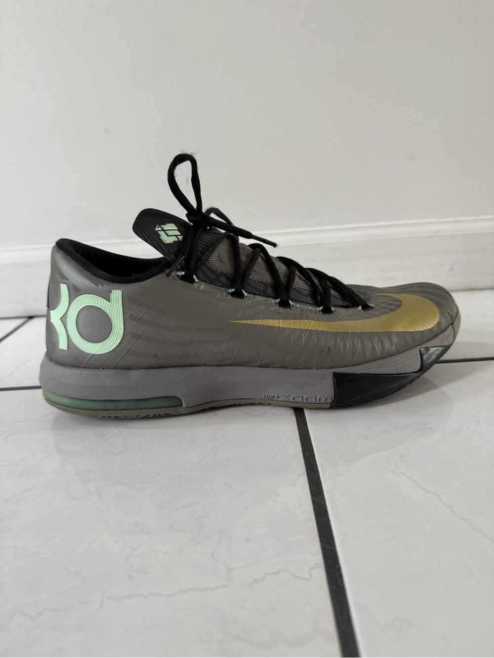 Nike KD 6 Low Basketball Sneakers - Gray with Gold and Mint